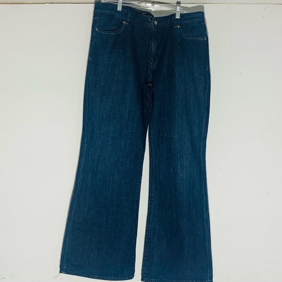Old Navy The Sweetheart Flare Classic Rise Stretch Jeans SZ 16 - Picture 1 of 10